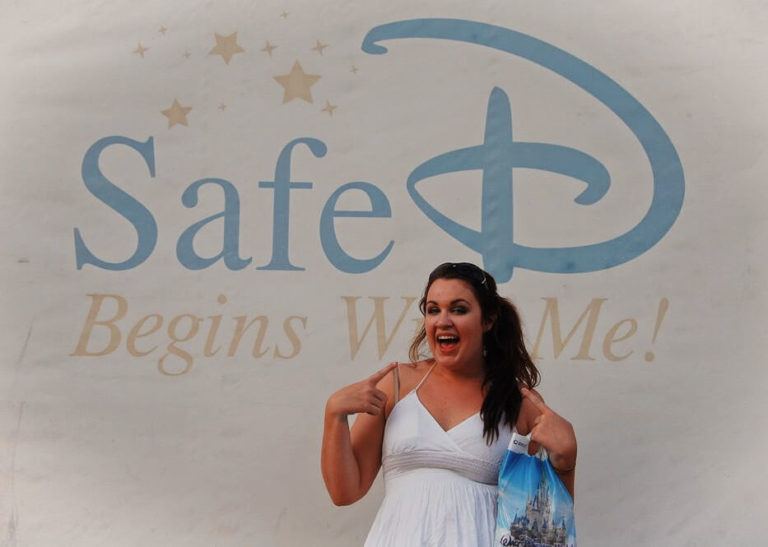 How to Do Disney: A Guide by a Former Cast Member
