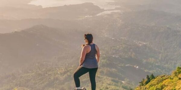 cropped-Full-Time-Travel-Blogger-Lia-Garcia-from-Practical-Wanderlust-in-Mount-Tamalpais-California.jpg