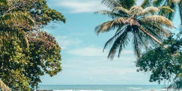 cropped-Beach-Hike-in-Corcovado-National-Park-Costa-Rica-9.jpg