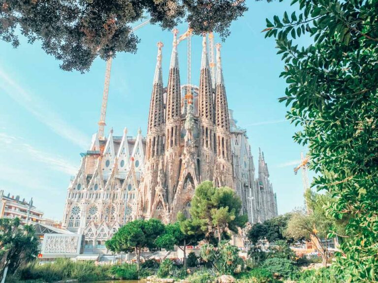 Where to stay in barcelona where not to 