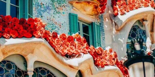 cropped-Casa-Batlló-Barcelona-Spain-4.jpg
